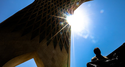 تهران زیر تیغ آفتاب