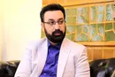 تبرک به تربت مادر امام رضا(ع)؛ بازداشت فرزاد جمشیدی و پایانی که اشک بر چشم‌ها نشاند