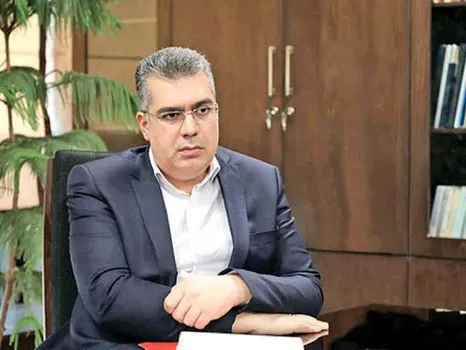 دهقان دهنوی: بانک مرکزی با قفل‌کردن رفع تعهد ارزی، تأمین مالی تولید را مختل کرده است