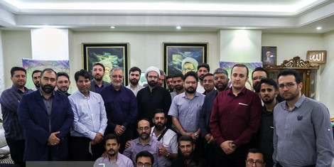 مظلومیت لاریجانی حتی بعد از شهادت/ خانواده شهدا مراقب عکس یادگاری فرصت طلبان باشند