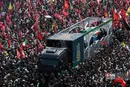 میدان آزادی غرق در خروش عزاداران؛ بدرقه‌ای تاریخی برای رهبر شهید انقلاب