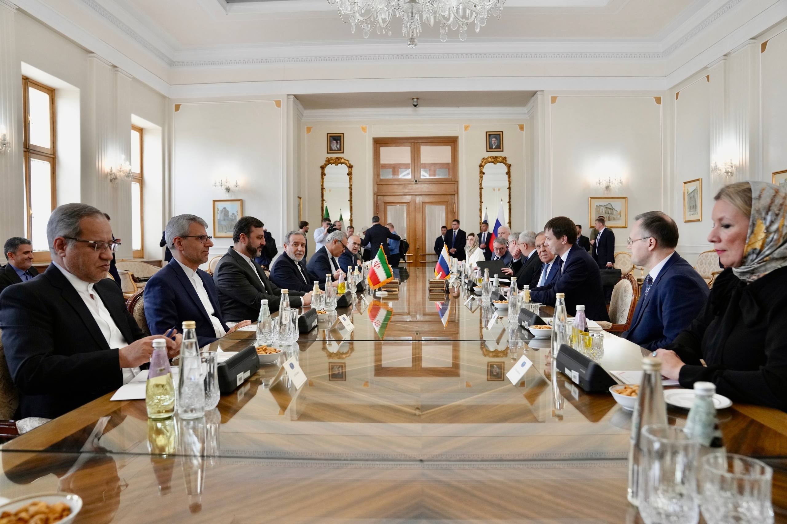 لاوروف: از توافقات با ایران عقبنشینی نمیکنیم؛ عراقچی: تجاوزات آمریکا و اسرائیل عامل ناامنی منطقه است لاوروف: از توافقات با ایران عقبنشینی نمیکنیم؛ عراقچی: تجاوزات آمریکا و اسرائیل عامل ناامنی منطقه است