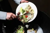 پارادوکس اسراف در اقتصاد جنگی؛ ایران با ۹۳ کیلوگرم دورریز سرانه، چگونه از چین و آمریکا هم پیشی گرفت؟