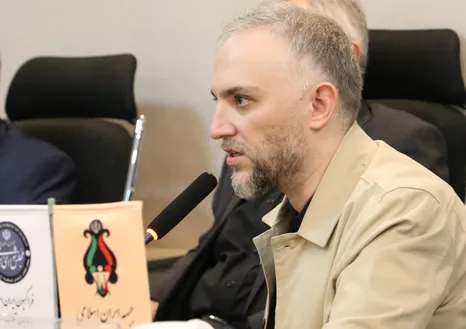 عظیمی: بزرگ‌ترین معضل صنعت خودرو مافیاست/ بعد از ایران‌خودرو، سایپا هم در معرض تصاحب است