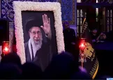 حضور خانواده رهبر شهید، مسئولان عالی‌رتبه، فرماندهان نظامی و چهره‌های سیاسی، فرهنگی و اجتماعی در مراسم چهلمین روز خاکسپاری