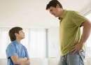 والدینی که با القاب زشت حرمت نفس نوجوان را می‌گیرند