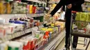 هیچ کمبودی در بازار نیست/ با گران‌فروشی مرغ برخورد می‌شود