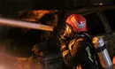 حریق گسترده در انبار سیلندر گاز مایع در قم