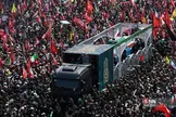 میدان آزادی غرق در خروش عزاداران؛ بدرقه‌ای تاریخی برای رهبر شهید انقلاب