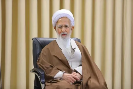 آیت‌الله جوادی آملی: ملت ایران به هیچ مهاجمی امان نمی‌دهد
