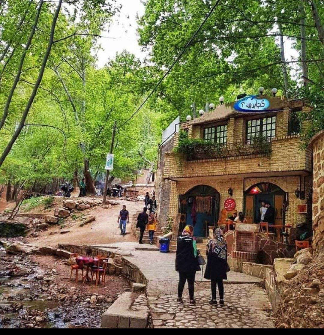 قلات؛ بهشتی سنگی در دامنه زاگرس؛ سفری ارزان با خاطرهای ماندگار قلات؛ بهشتی سنگی در دامنه زاگرس؛ سفری ارزان با خاطرهای ماندگار
