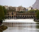 چشم اصفهانی‌ها به دیدار زاینده رود روشن شد